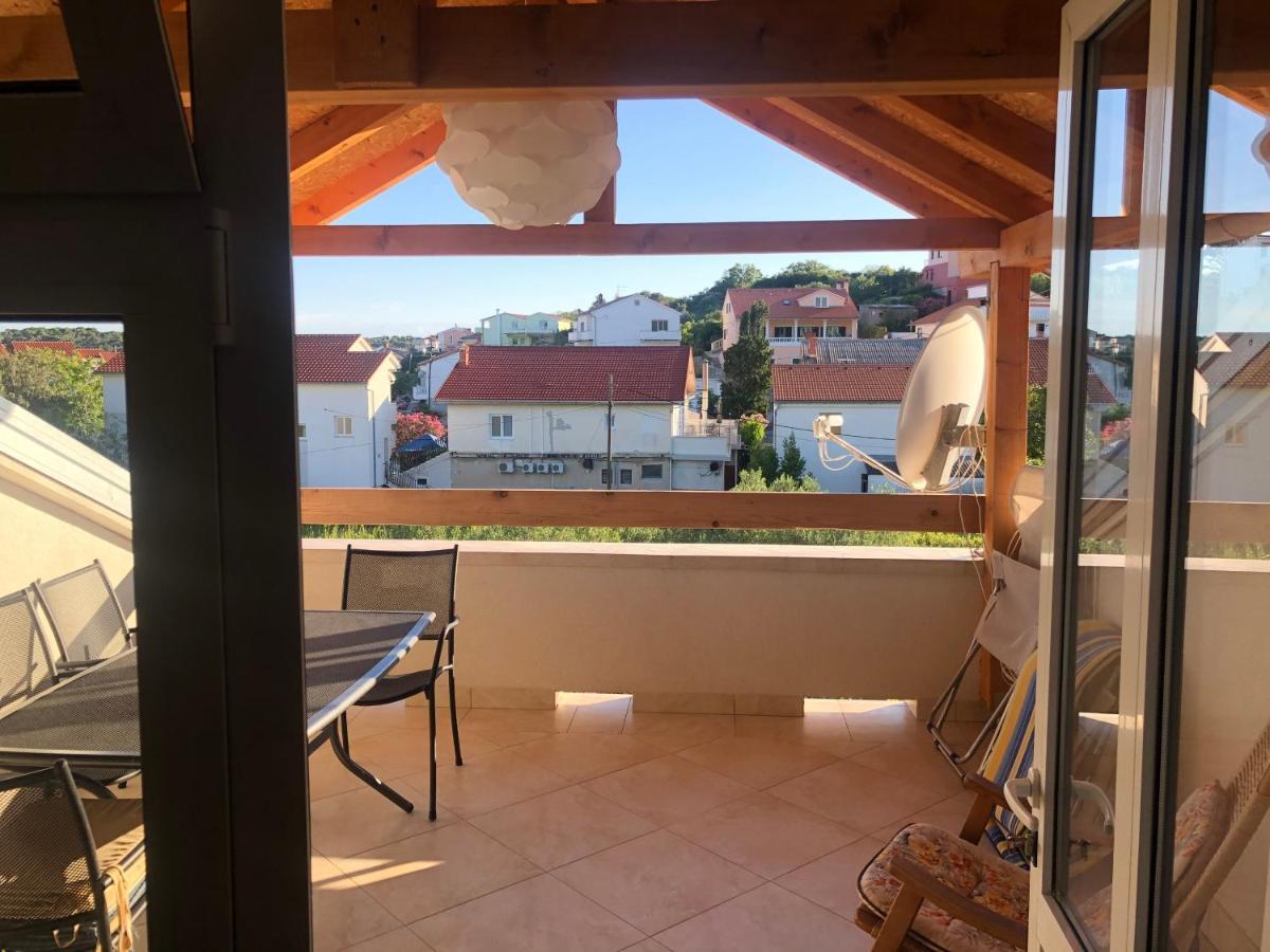 Apartments Adriatic Rab Palit エクステリア 写真